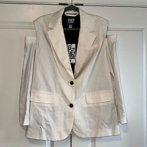 Future Collective (Kahlana Barfield Brown) cold shoulder blazer. Size M. NWT